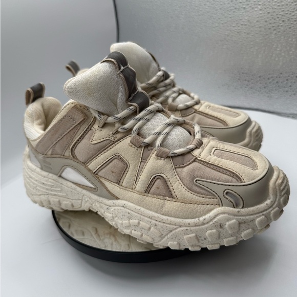 Zara Beige and Gray Athletic Sneakers - Picture 4 of 9